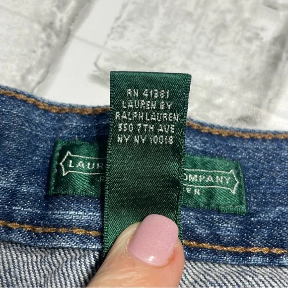 Lauren Ralph Lauren Classic Straight Jeans. Denim. Size 12. Preowned. - Picture 4 of 12
